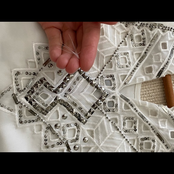 White, beaded/embroidered blouse - Picture 5 of 5